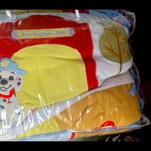 13 pc crib/toddler set fire house New